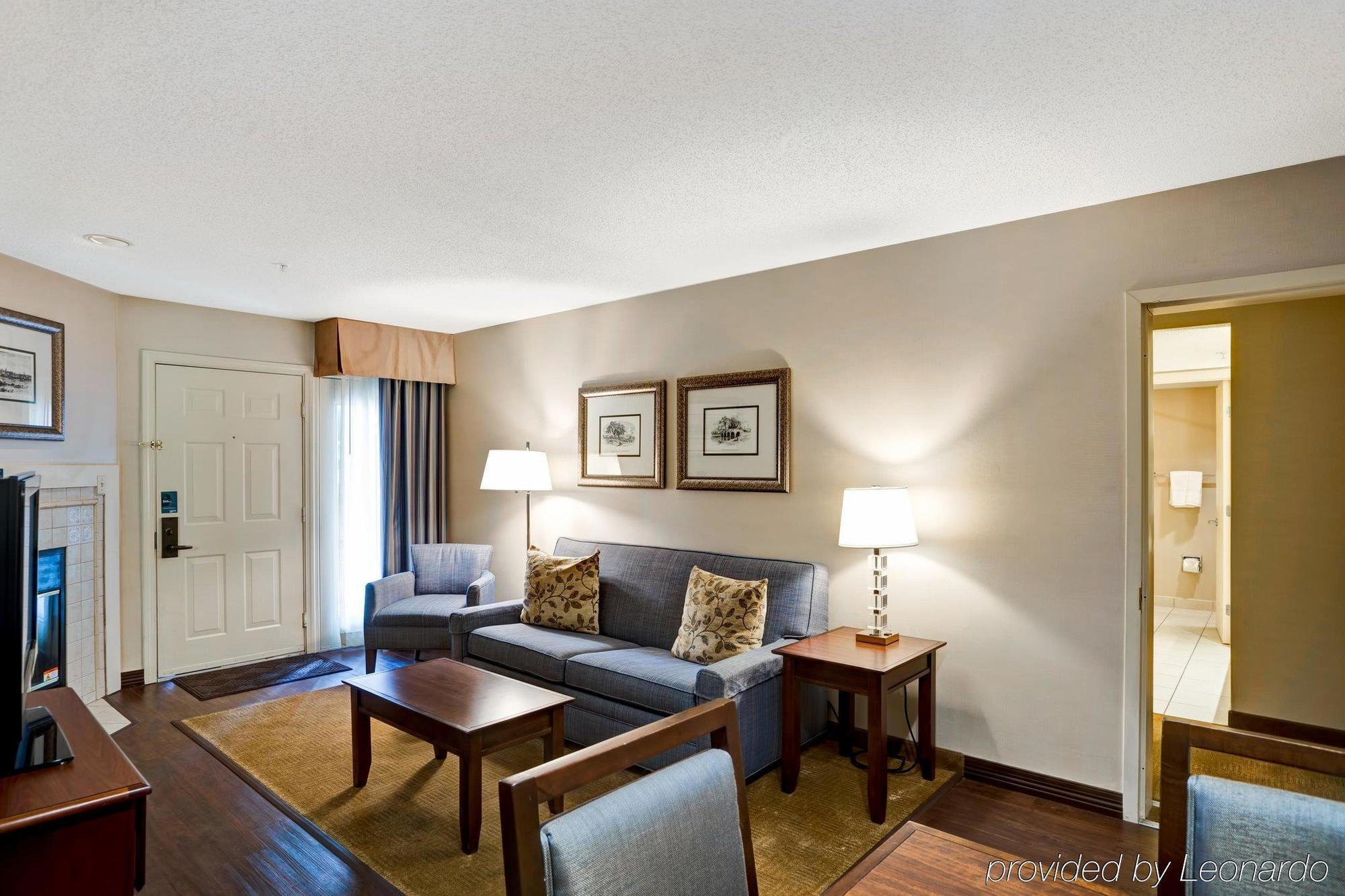 Homewood Suites By Hilton Windsor Locks Hartford Buitenkant foto