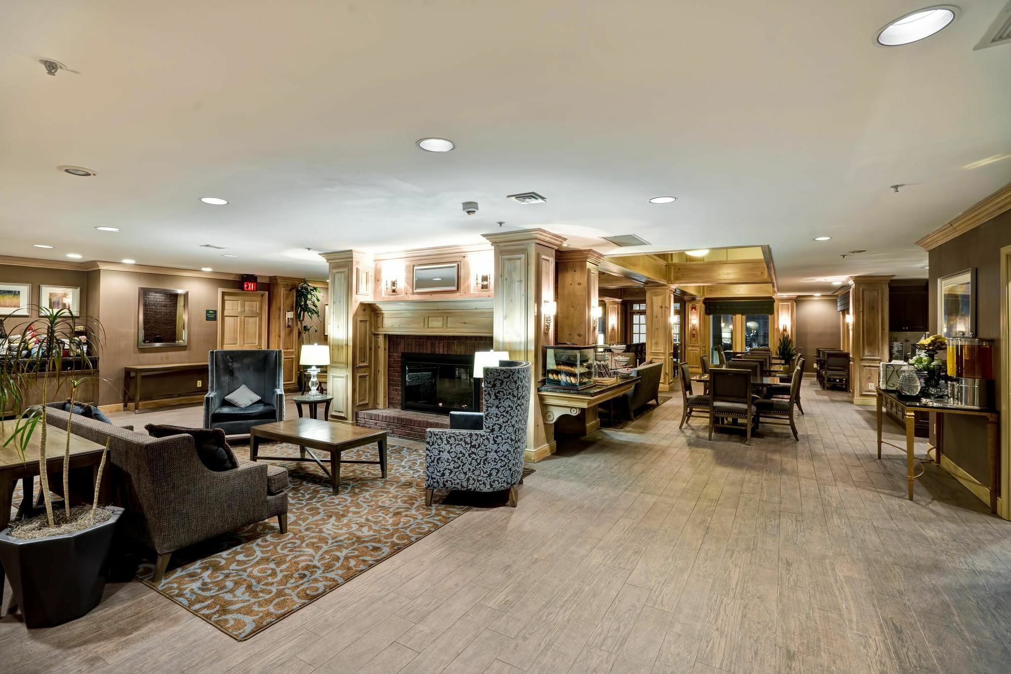 Homewood Suites By Hilton Windsor Locks Hartford Buitenkant foto